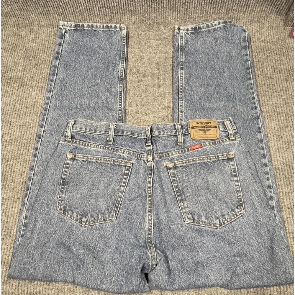 Wrangler Jeans Men 38x32 Blue Denim Pants Straight Leg Regular Fit Cotton Mexico